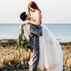wedding photography bride and groom at the beach