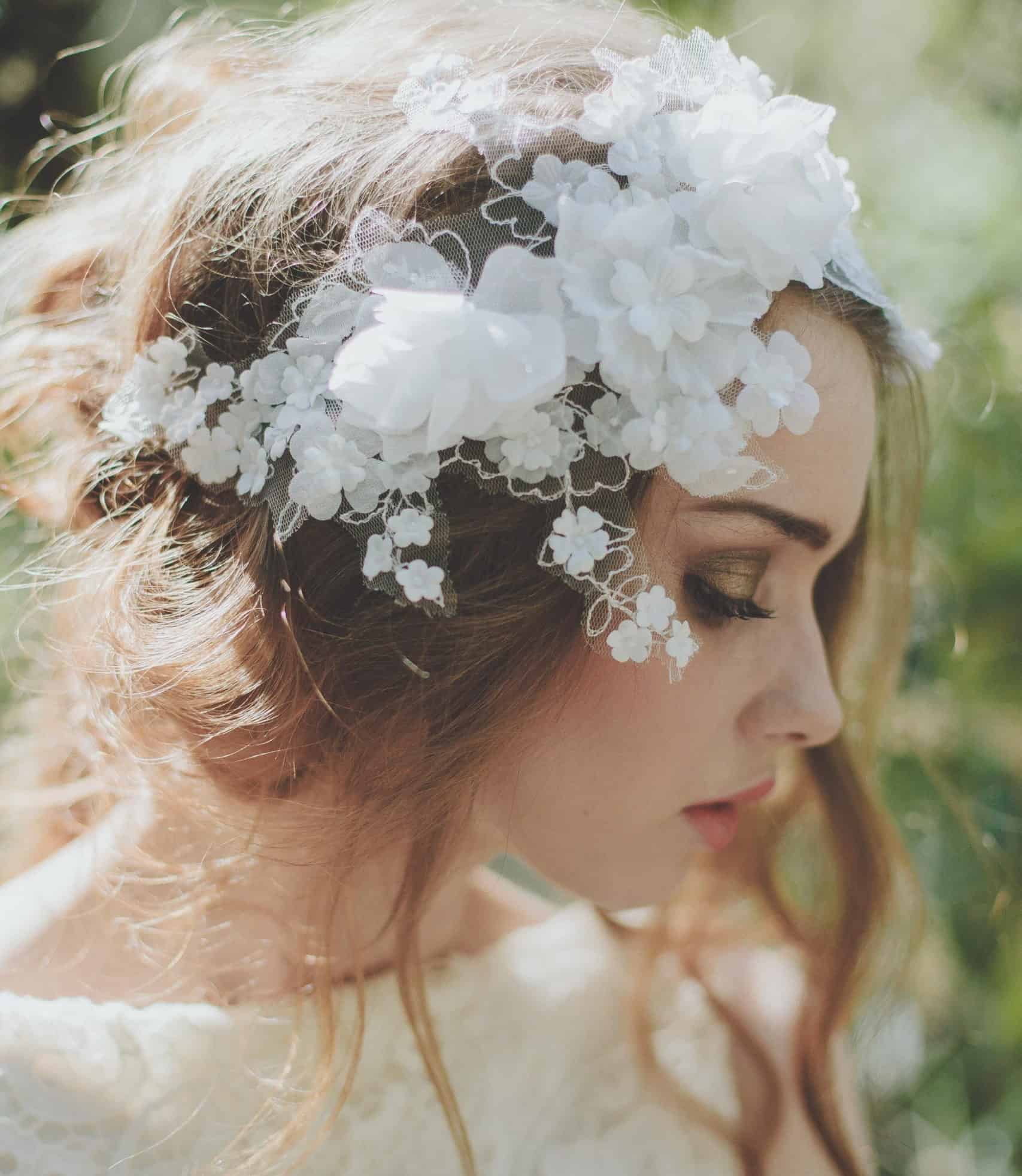 bridal-hair-artificial-flowers-4